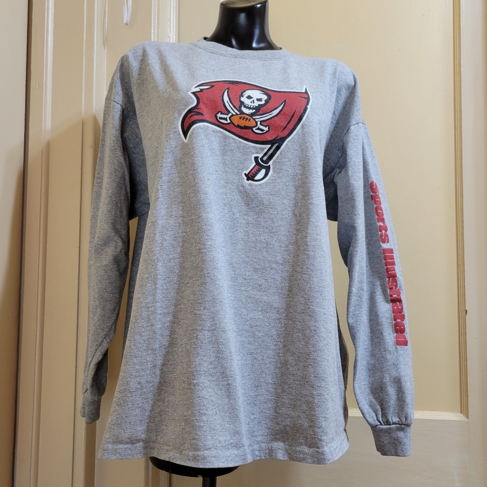 Tampa Bay Buccaneers Long Sleeve Sports Illustrated Tee Shirt